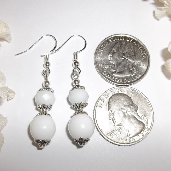 Handmade Earrings White Beaded Elegant NWT 5228 - Picture 2 of 8